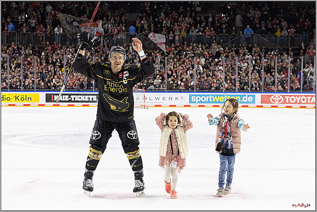 PENNY DEL;  Koelner Haie - Bietigheim Steelers; Koeln, 05.03.2023